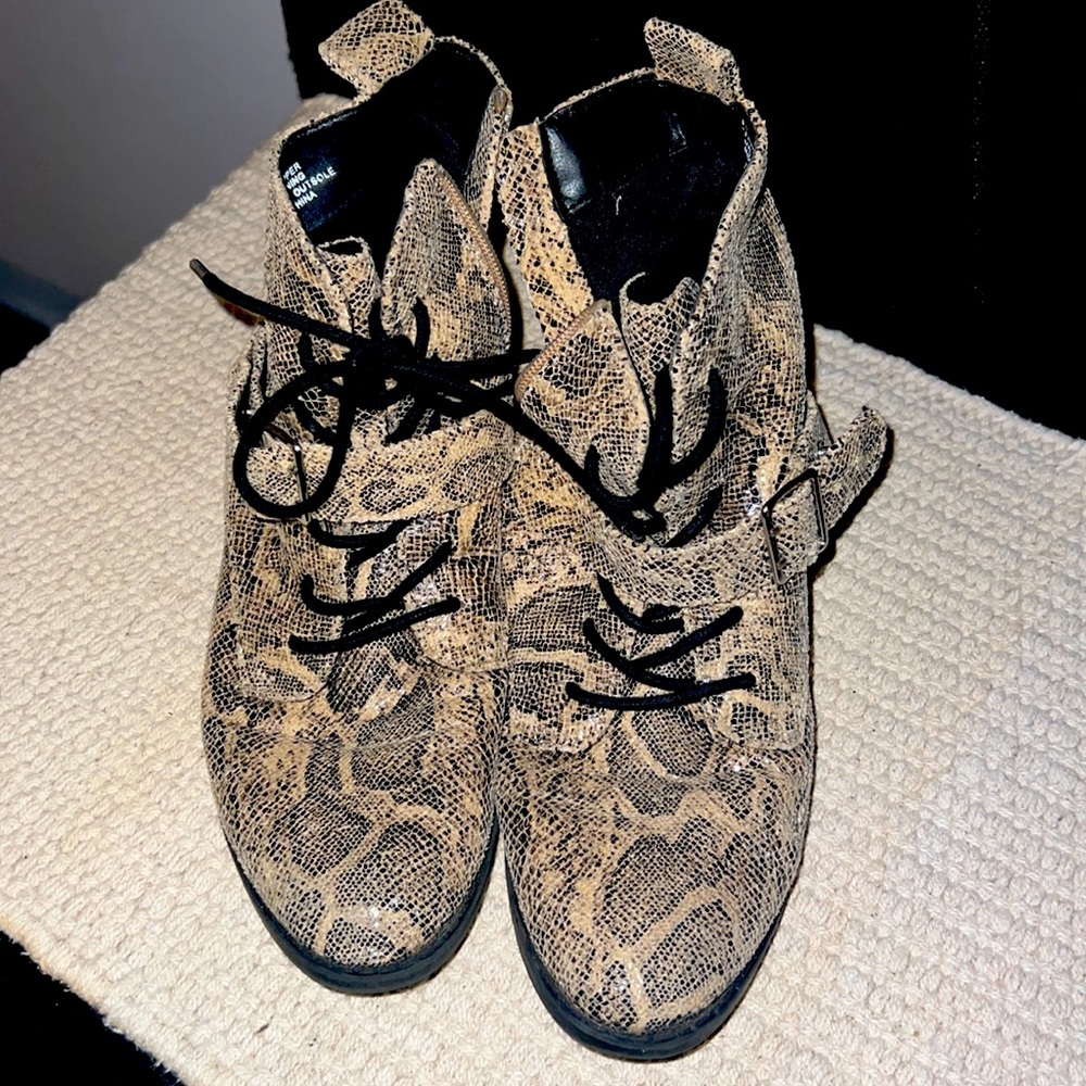 Express Boots